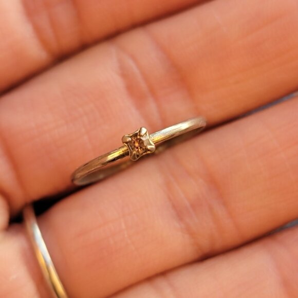 Dainty minimalist smoky topaz stamped STER silver ring - Picture 14 of 15